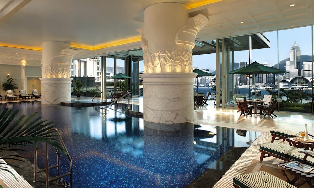 The Peninsula Hong Kong 44/44
