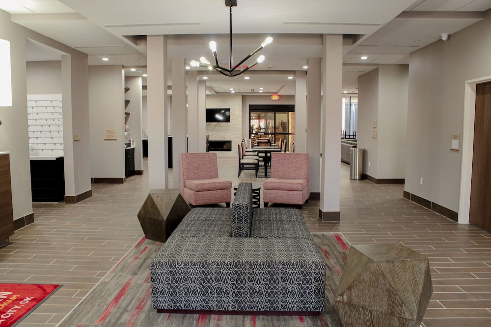 Hawthorn Extended Stay by Wyndham Oklahoma City Airport 19/33