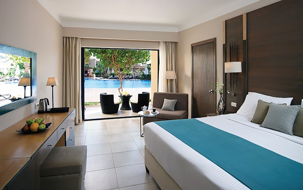 Swim Up, Family, King Bed
