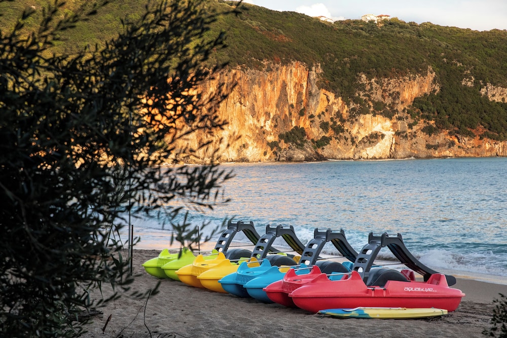 Enjoy Lichnos Bay Village Camping Hotel & Apartments 26/46