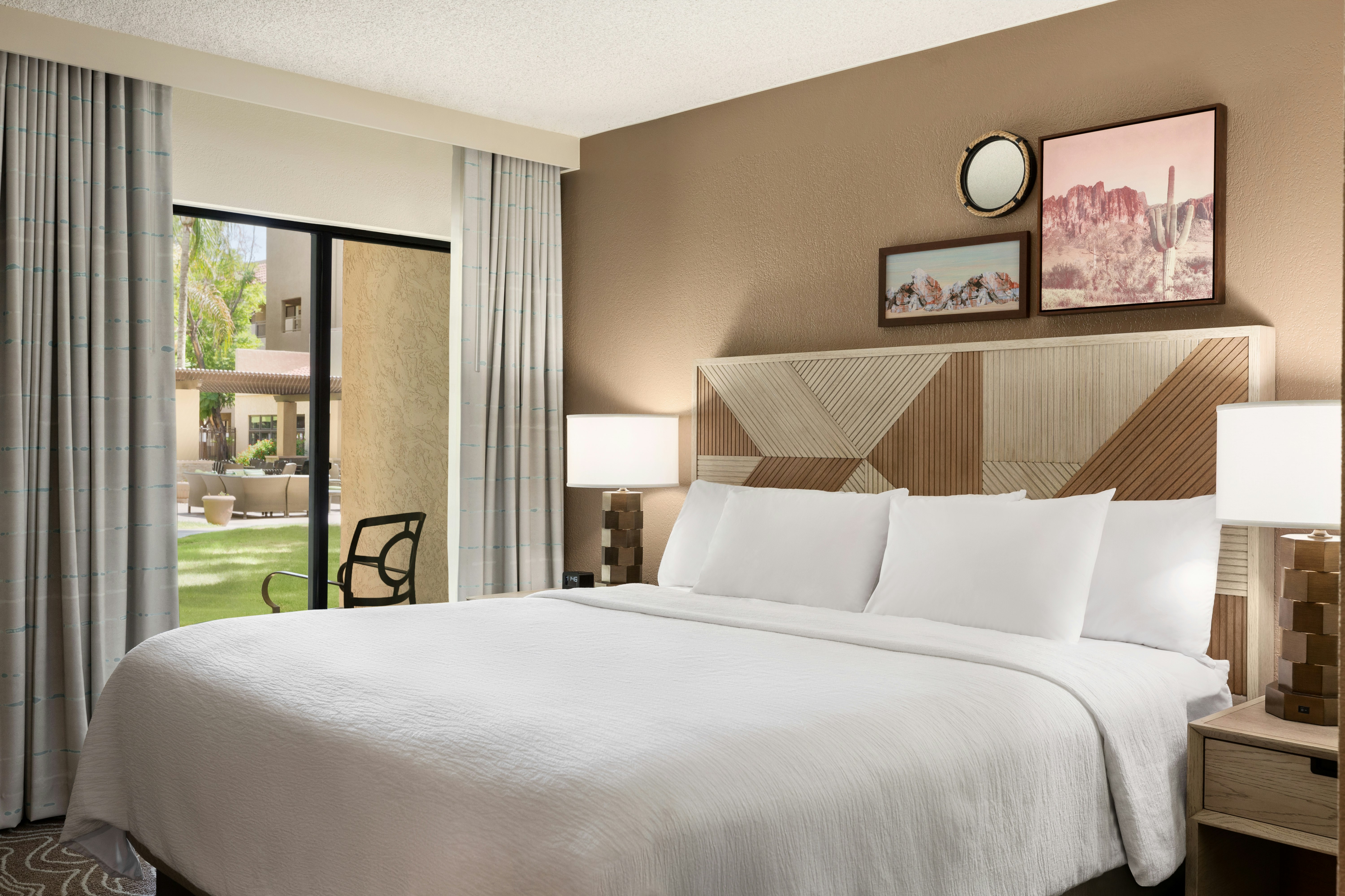Room, King Bed, Balcony or Patio