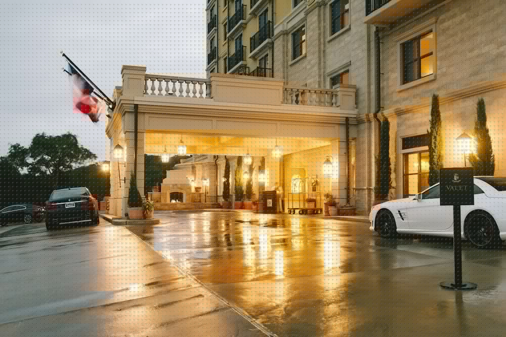 Hotel Granduca Austin 3/99