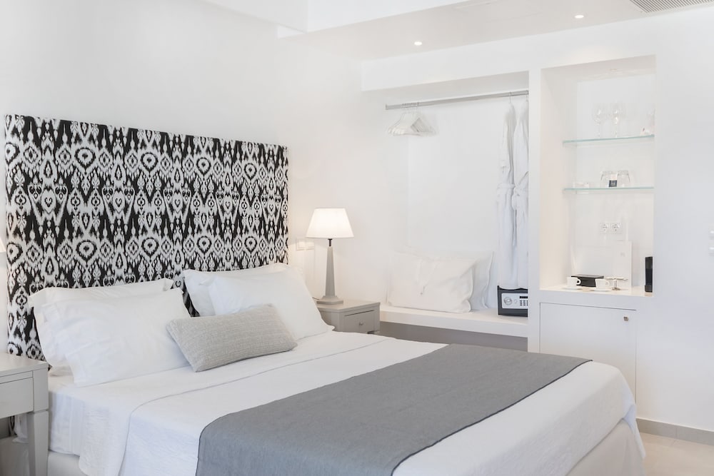DELUXE, SUITE, QUEEN BED, SEA VIEW, HOT TUB