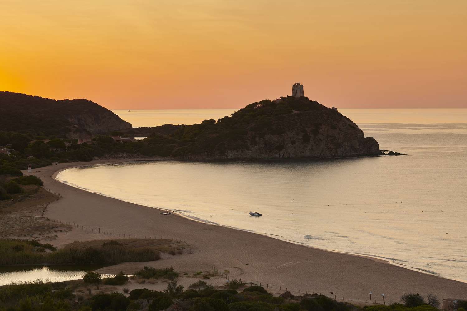Baia di Chia Resort Sardinia, Curio Collection by Hilton 16/29