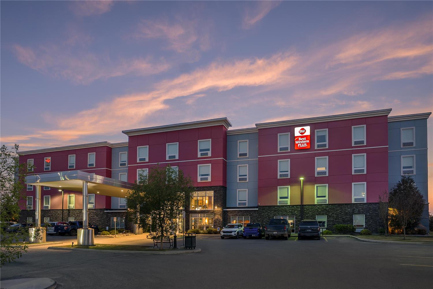Best Western Plus Airport Inn and Suites 1/46