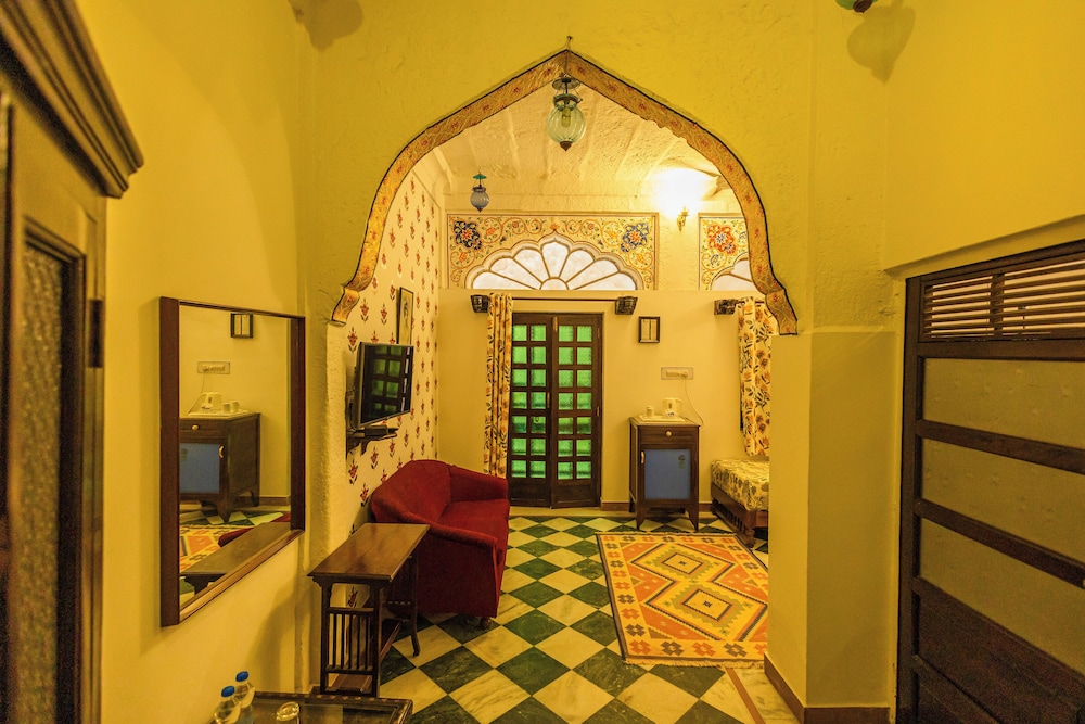 HAVELI INN PAL 11/50