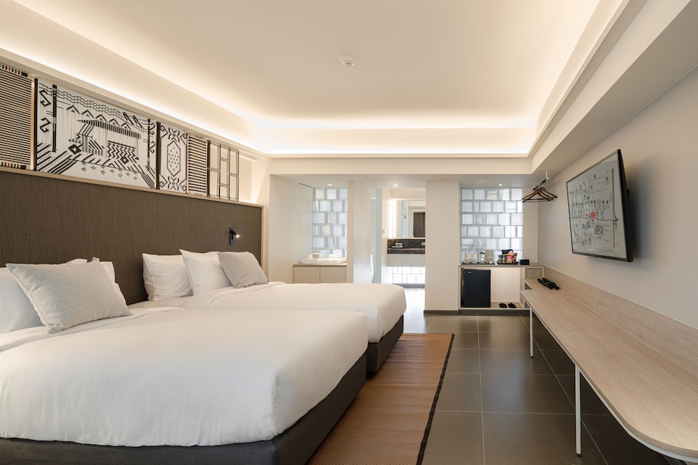 SUPERIOR, TWIN BEDS