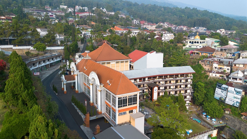 Royal Tretes View Hotel Convention 9/58