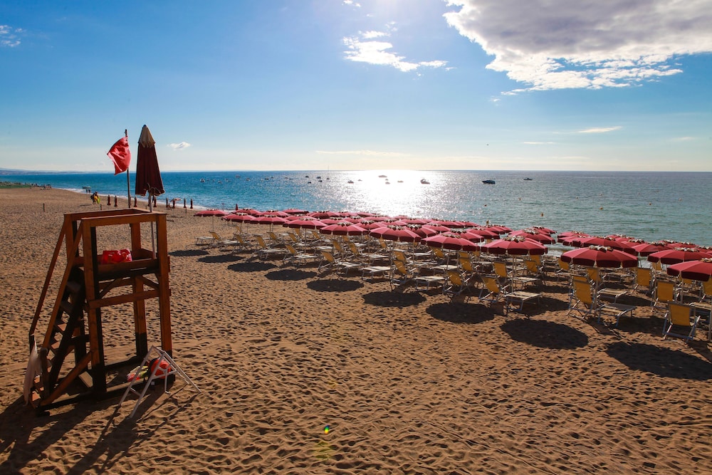 Club Esse Sunbeach 20/33