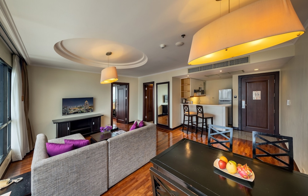 Bandara Silom Suites, Bangkok 67/78