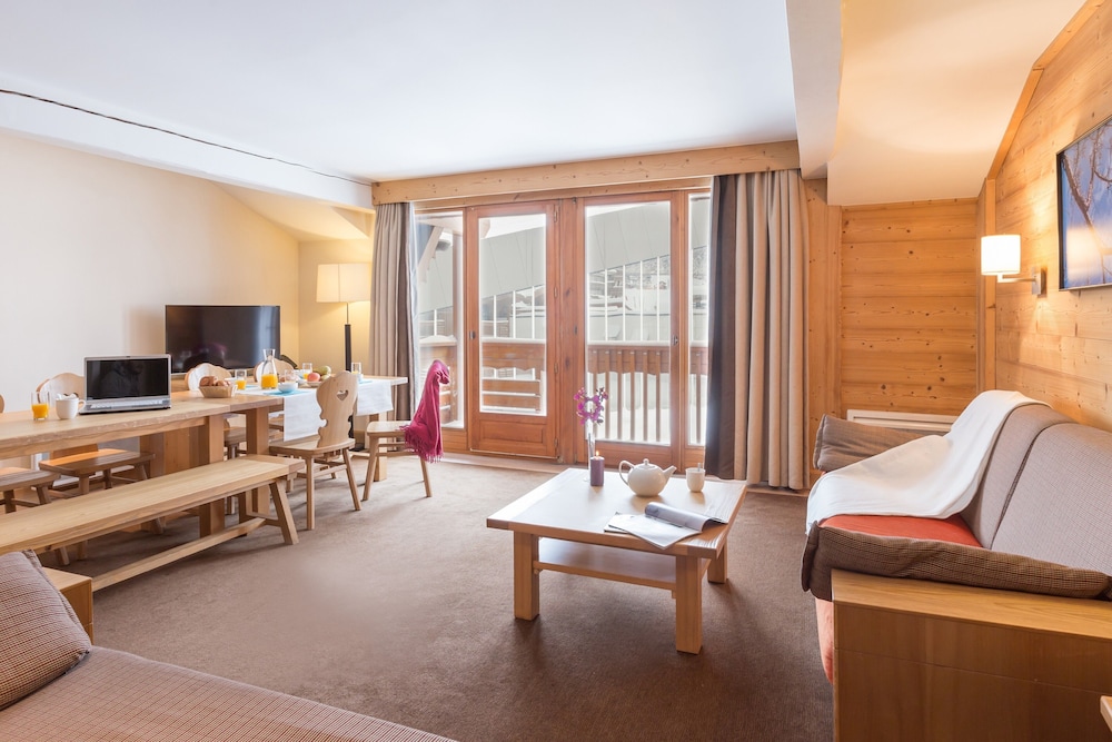 Residence Pierre Vacances Premium Les Chalets Du Forum 26/50