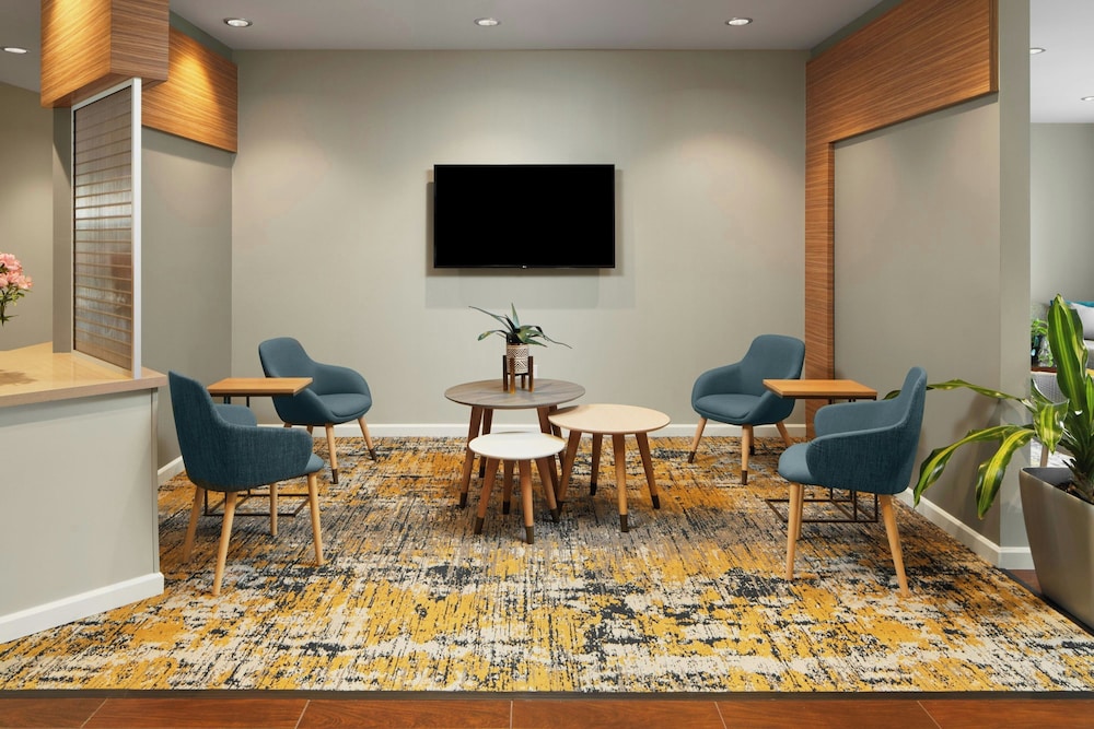 TOWNEPLACE SUITES BY MARRIOTT FORT MYERS ESTERO 42/50