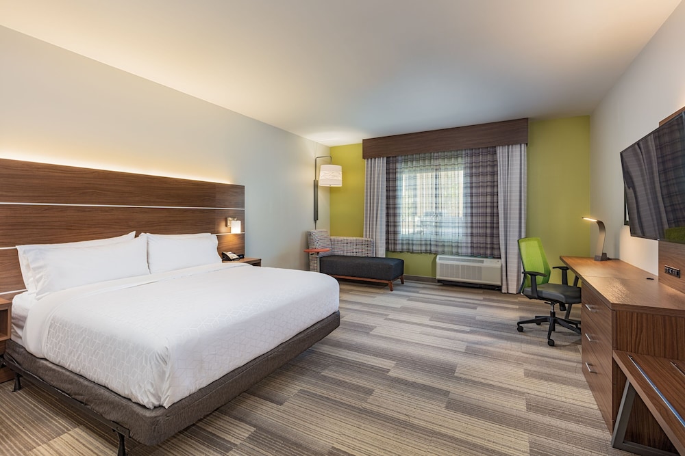 Holiday Inn Express & Suites Moreno Valley - Riverside 21/47