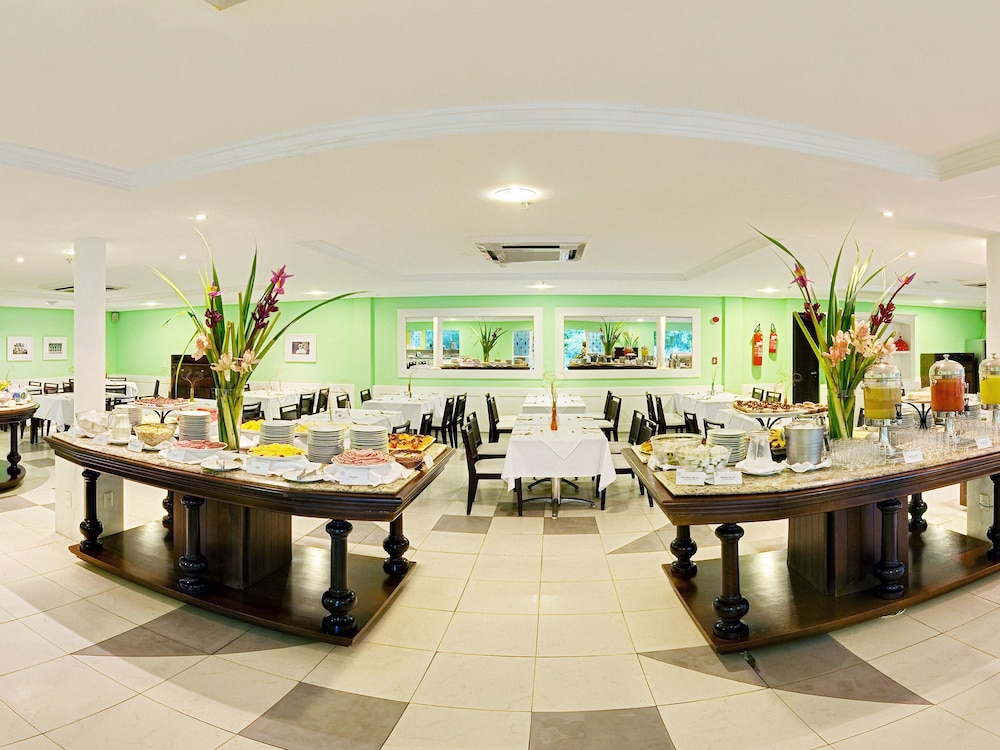 Bahia Plaza Hotel 45/66