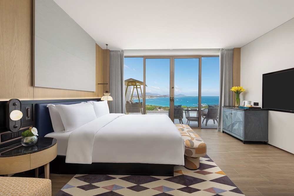 1 Bedroom, Suite, Single Bed, Ocean View, Pool Access