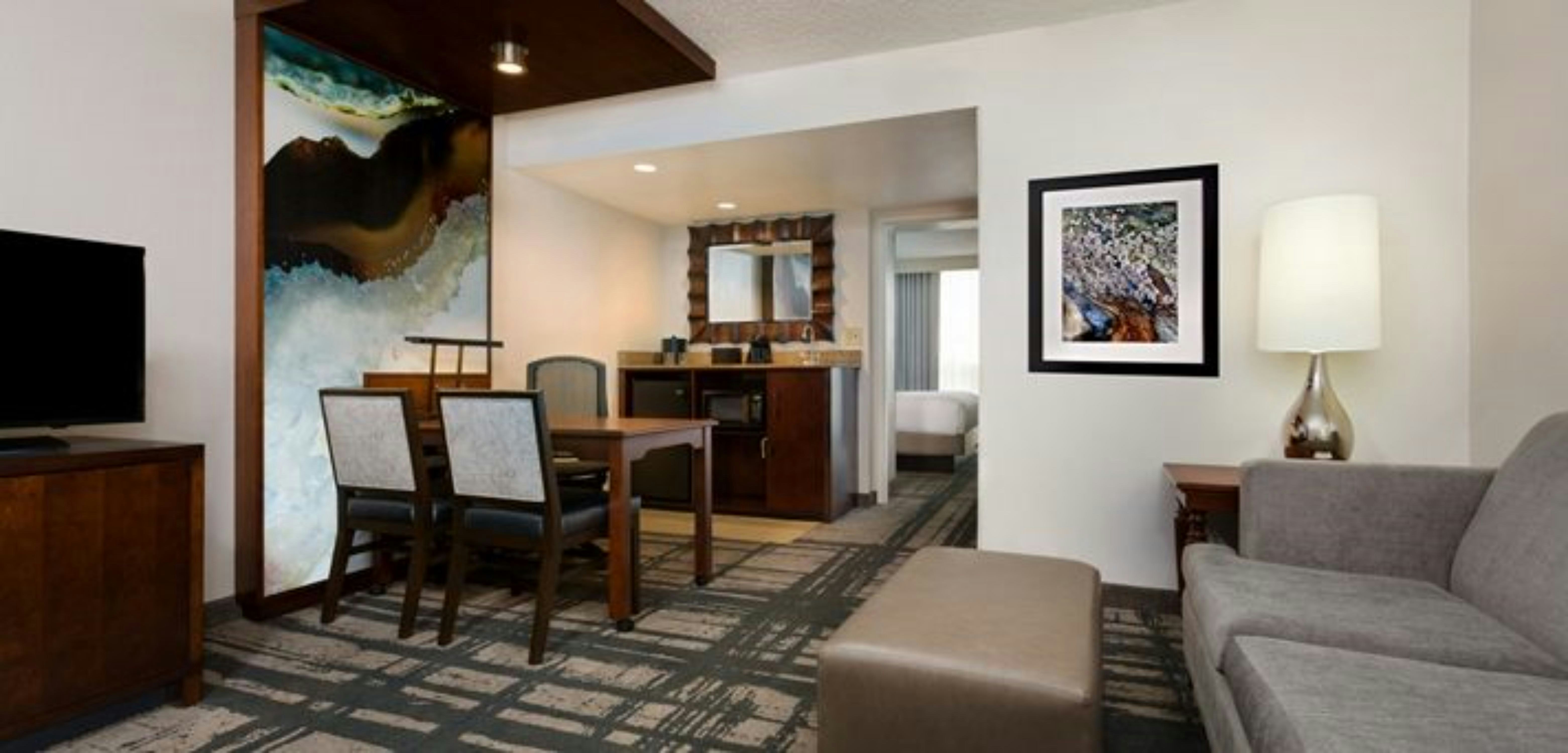 Embassy Suites by Hilton Orlando International Drive Convention Center 23/49