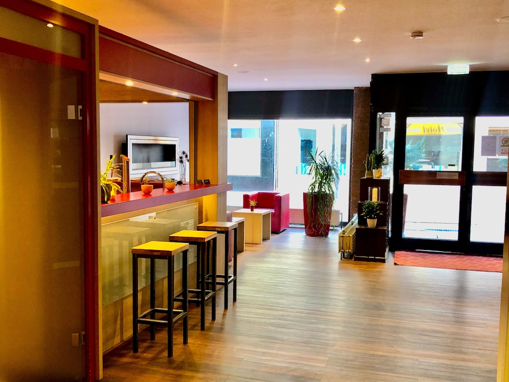 Montana Hotel Köln-Bonn Airport 17/26
