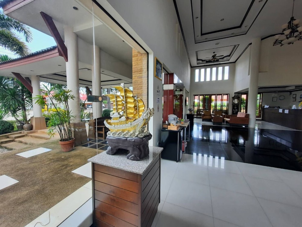 Ariya Inn Chiang Rai 10/70