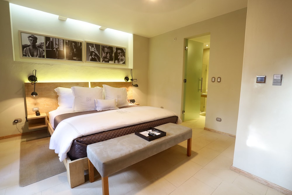 Billini Hotel 23/75
