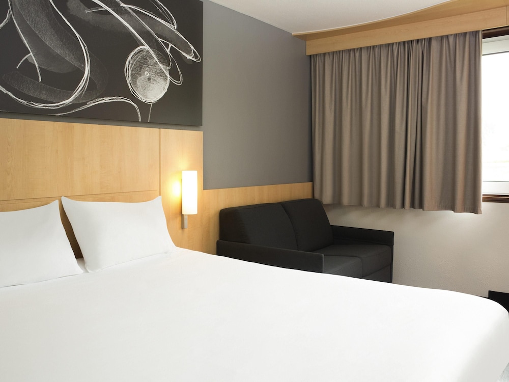 Ibis 3 Lacs Neuchatel 13/50