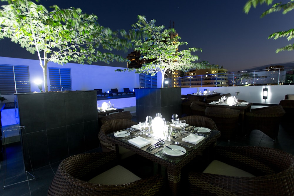Onomo Hotel Dar es Salaam 27/30