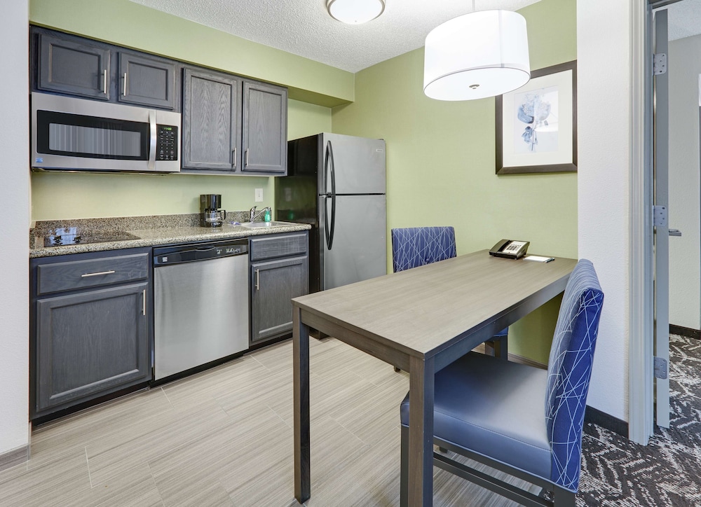 Homewood Suites By Hilton St. Louis-Chesterfield 32/33