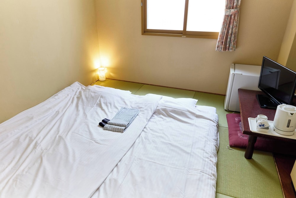 Heiwadai Hotel Arato 13/39