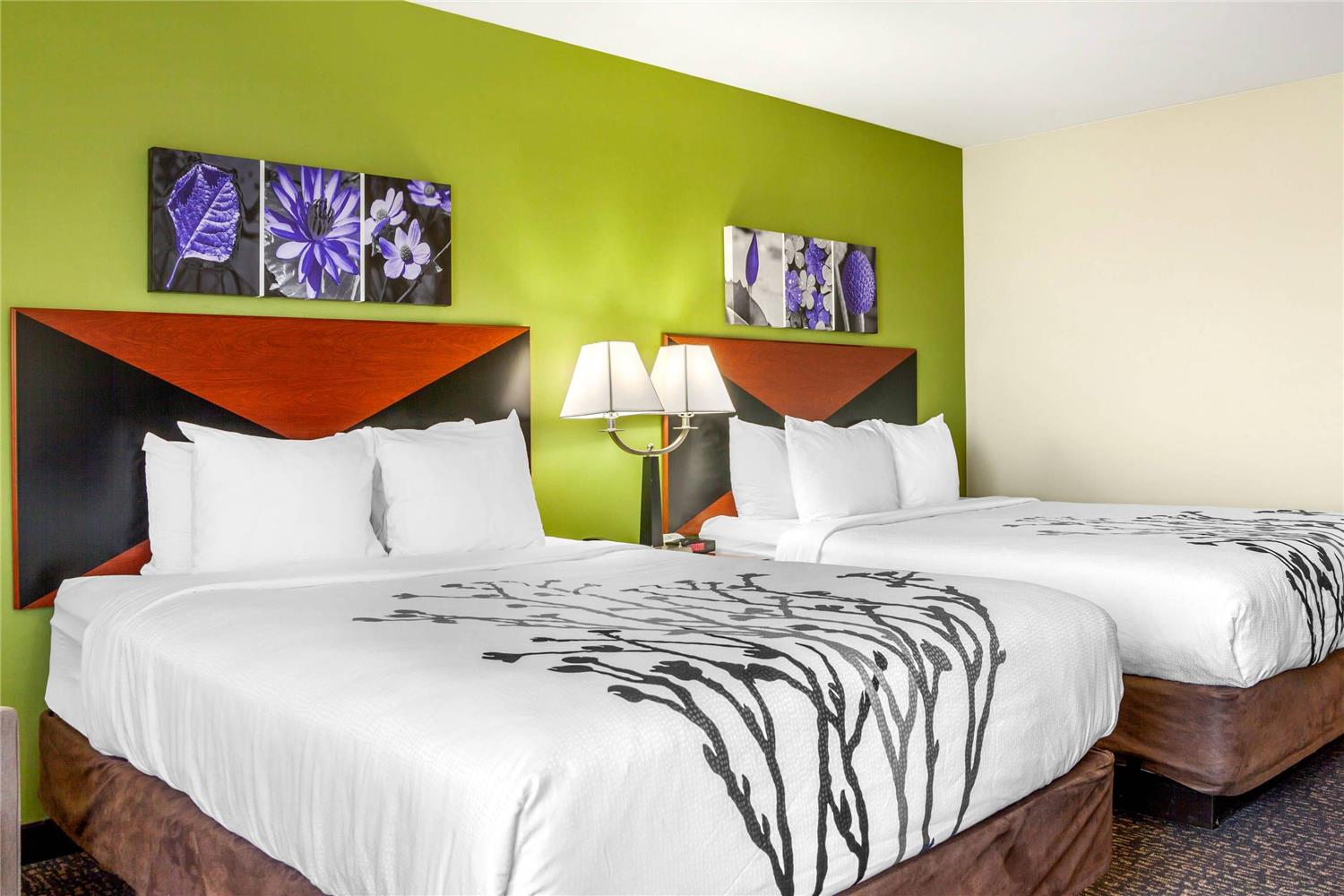 ROOM, 2 QUEEN BEDS