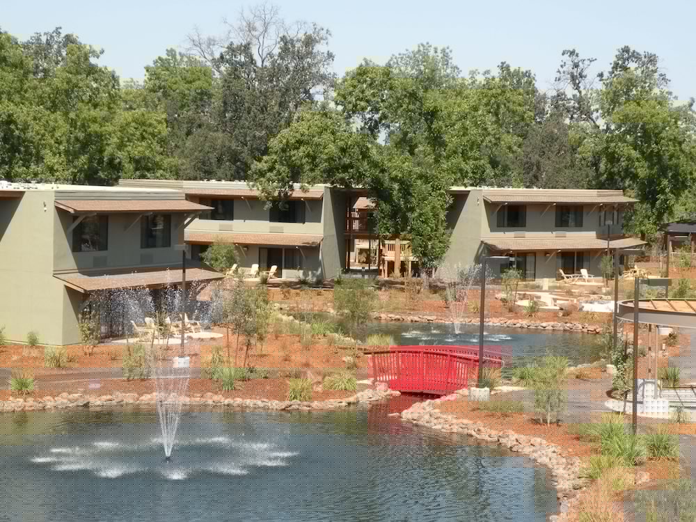 Gaia Hotel Spa Redding Ascend Hotel Collection 3/44