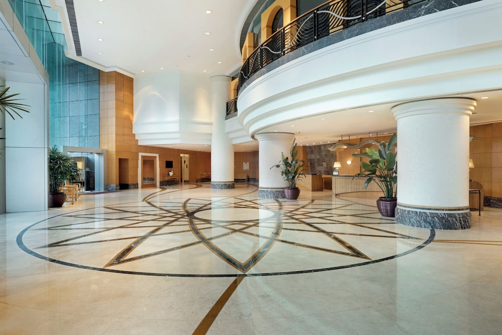 Harbour Plaza Resort City 16/62