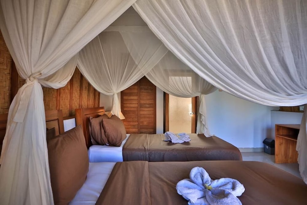 Bintang Bungalow 42/61