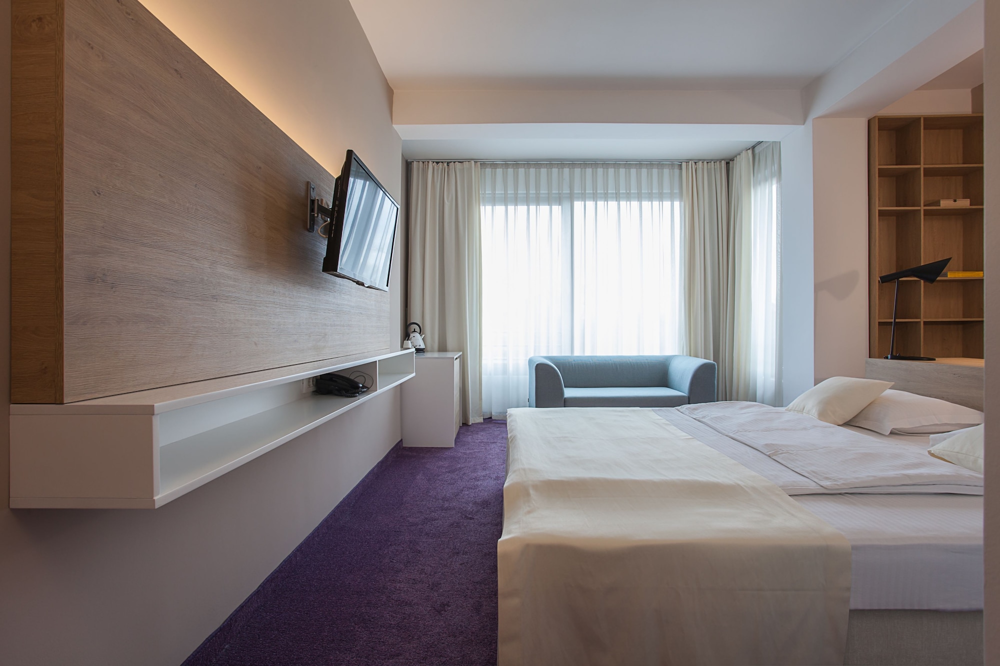 COMFORT, DOUBLE BED