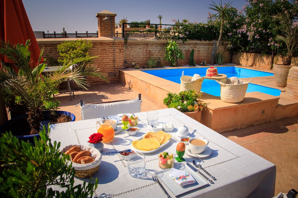 Riad Hizad 39/50