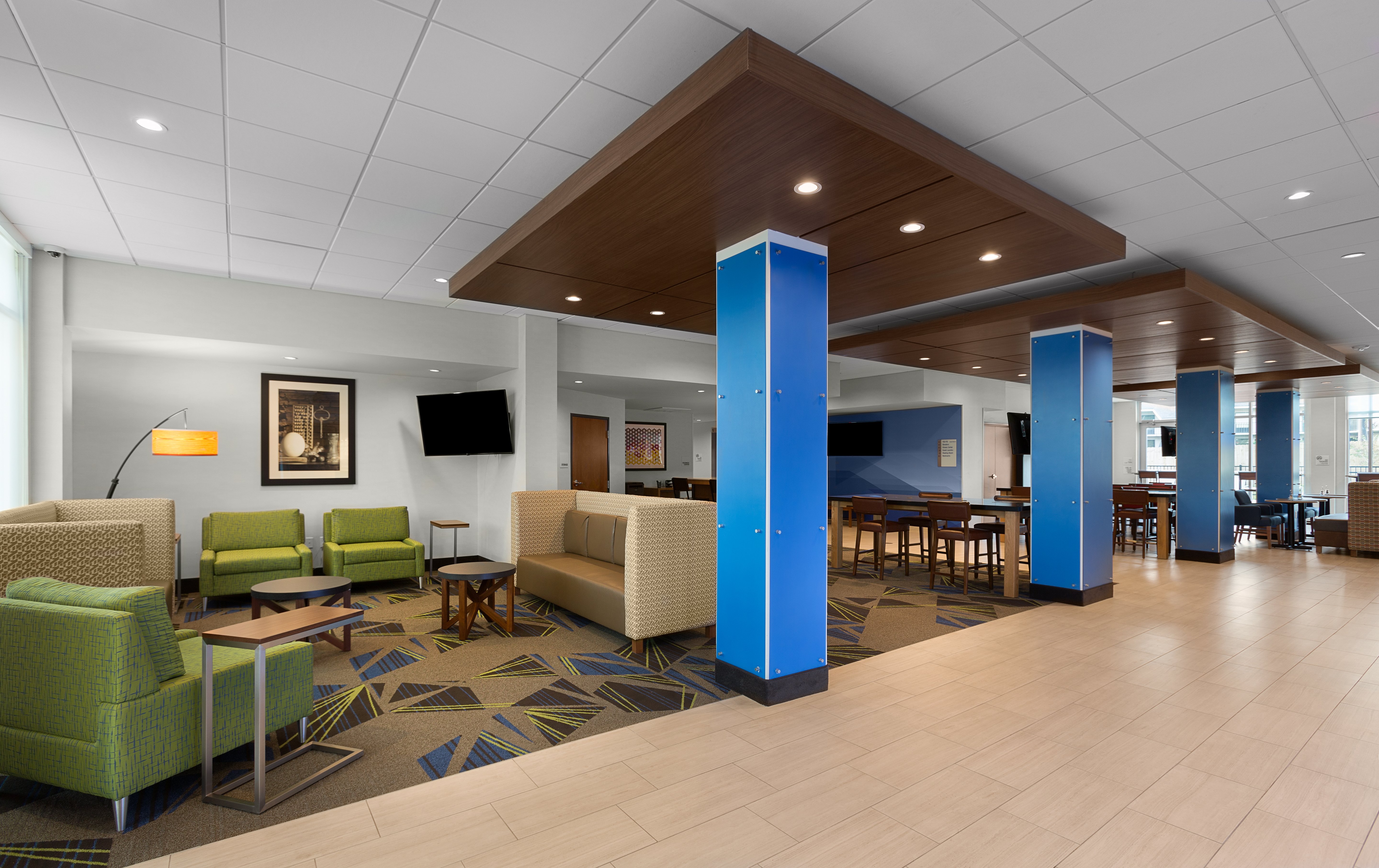 Holiday Inn Express Lake Park 28/41