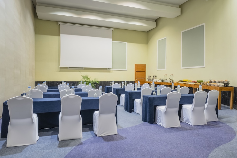 Iberostar Waves Rose Hall Beach All Inclusive 37/50