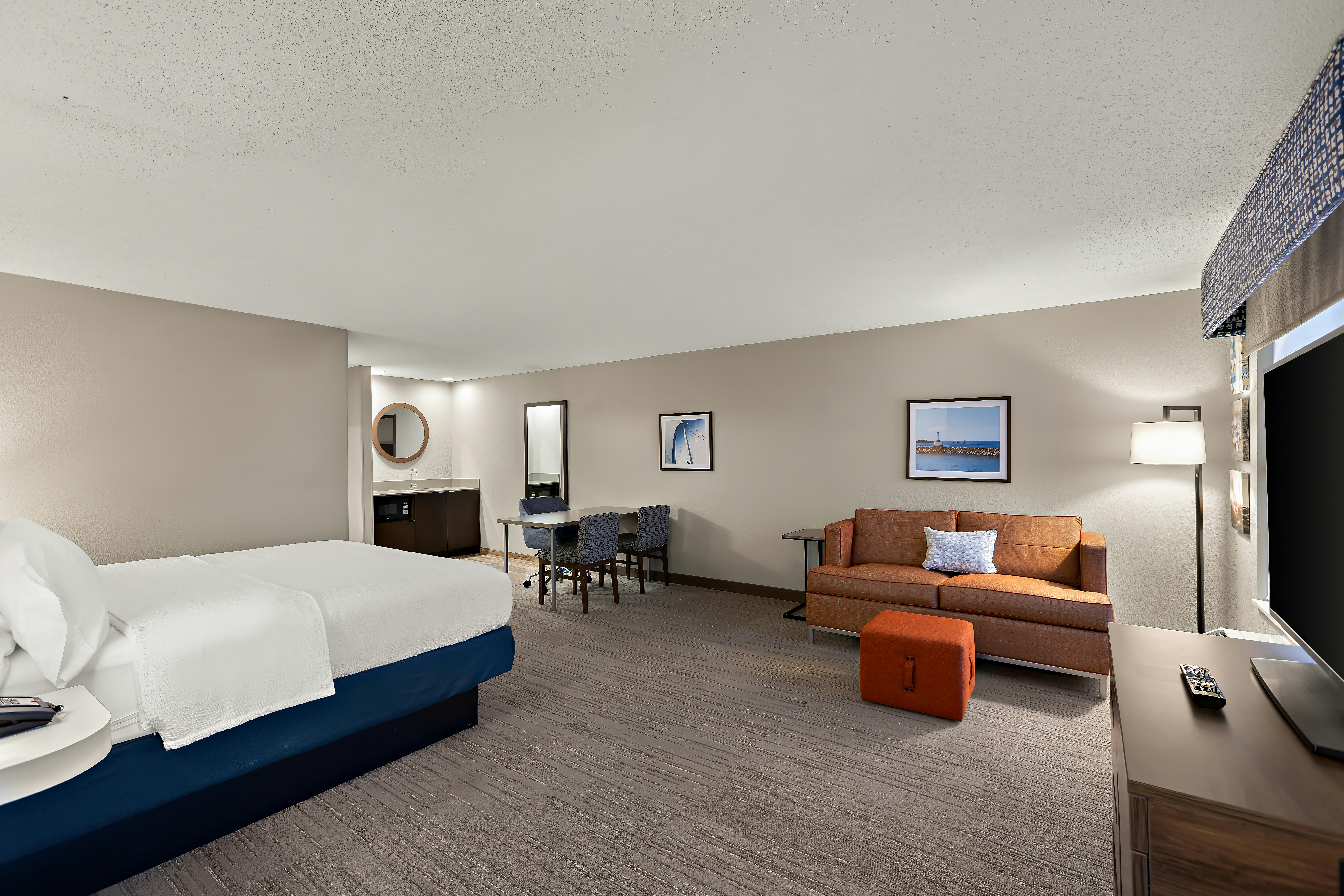 Hampton Inn & Suites by Hilton Petoskey 30/75