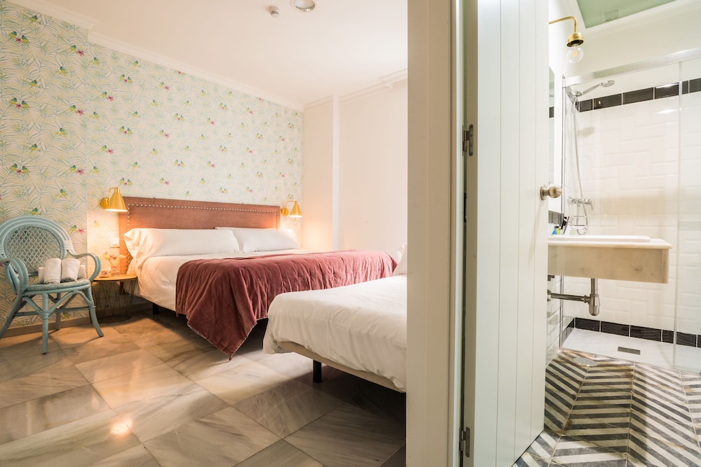 Hostal Jardin De La Alameda 15/50