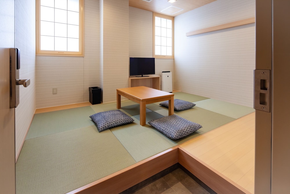 Y S Cabin And Hotel Naha Kokusaidori 19/58