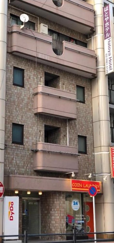 Hatoya Hotel 2/40