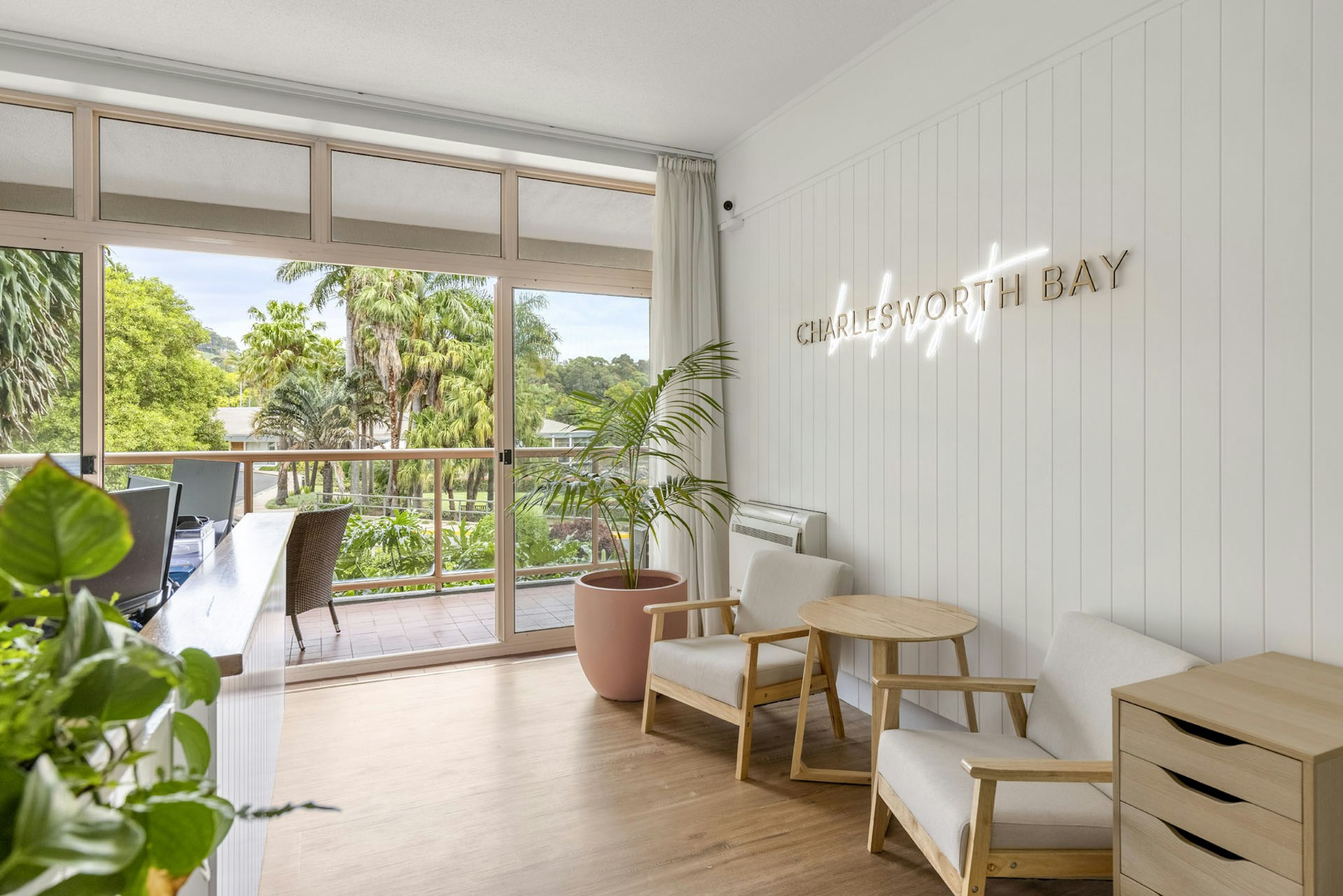 Charlesworth Bay Beach Resort 32/51