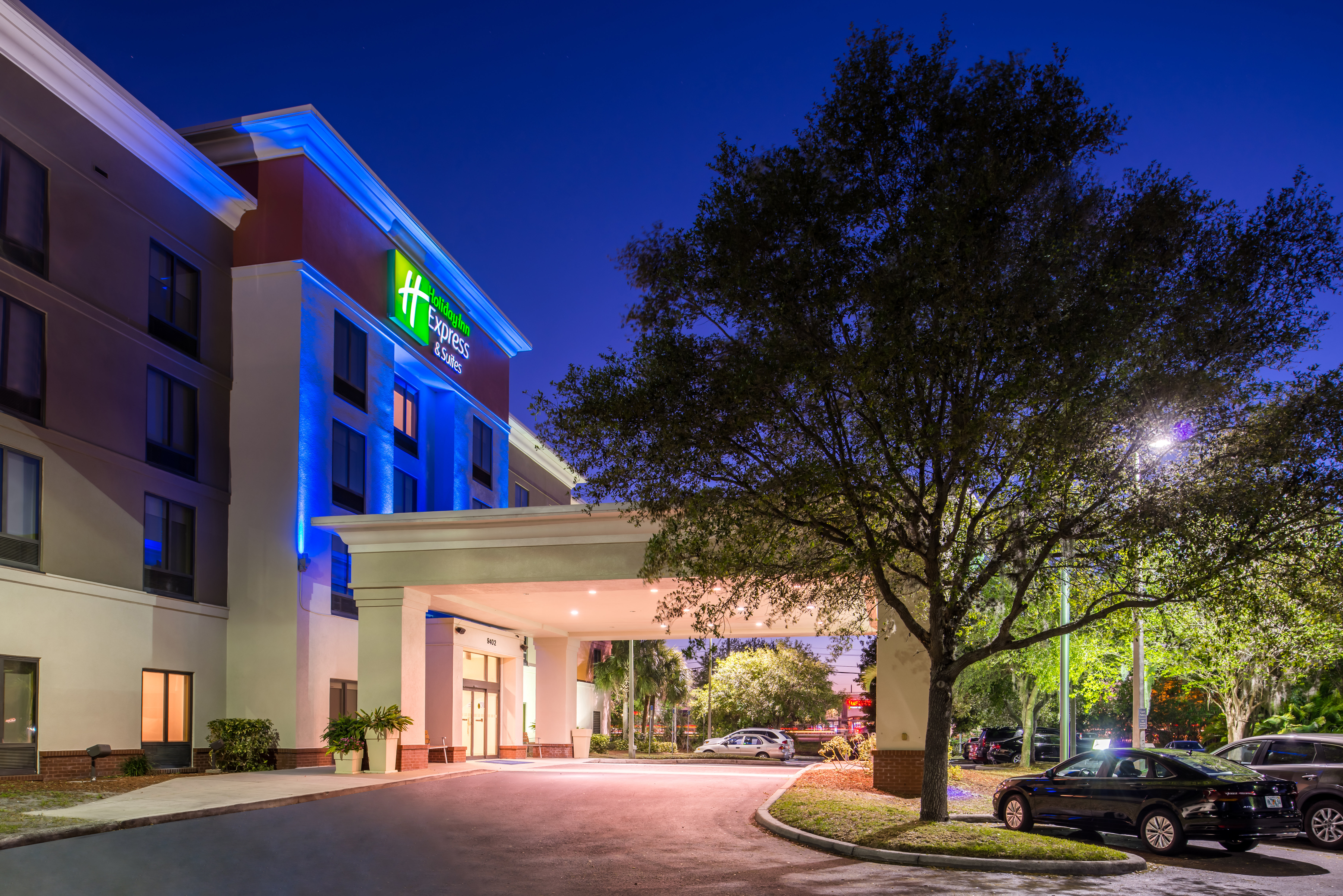 Holiday Inn Express & Suites Tampa-Anderson Rd/Veterans Exp, an IHG Hotel 2/68