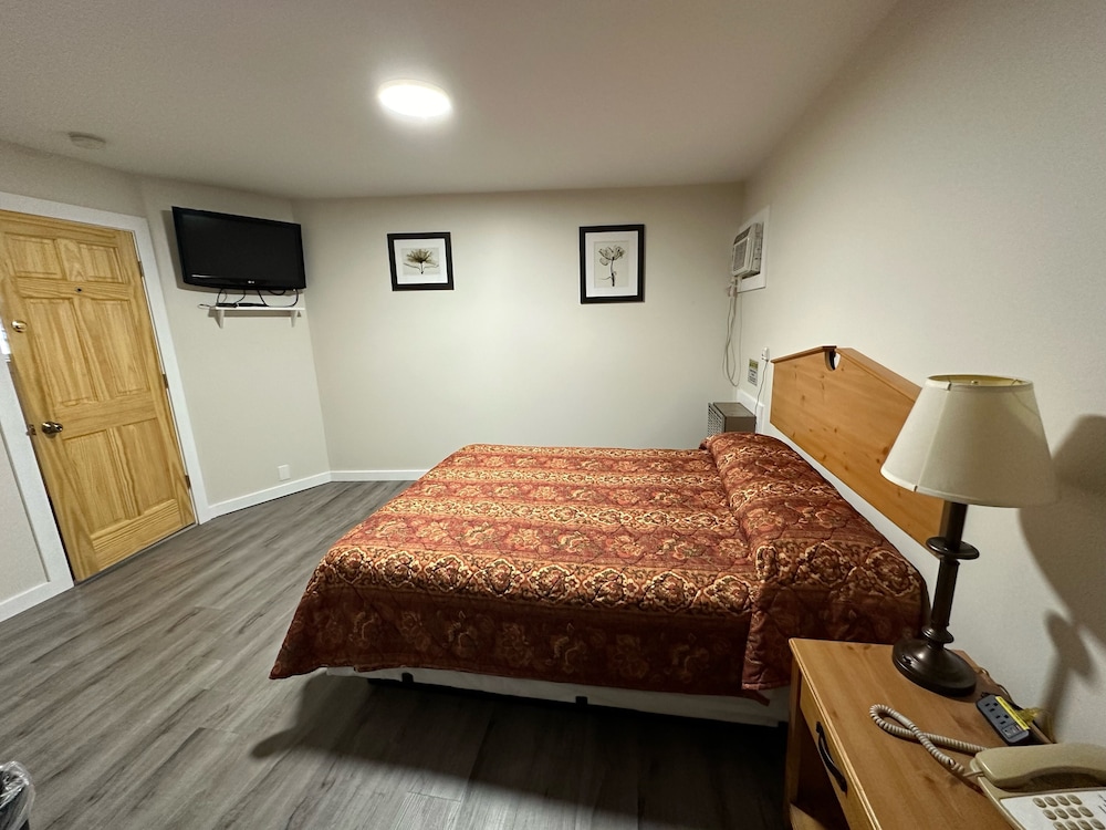 Oakdell Motel 19/57