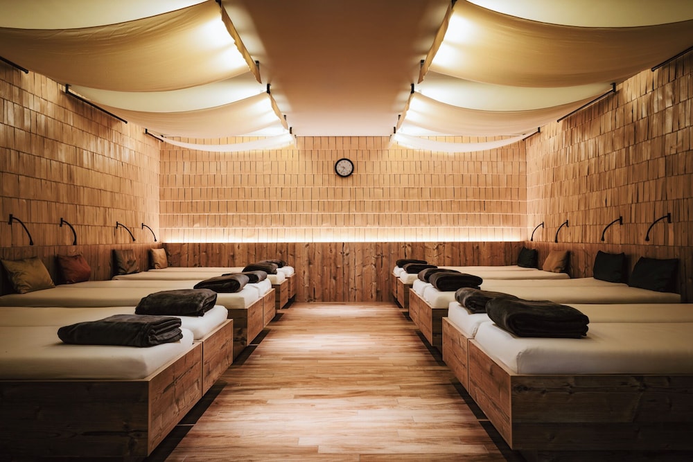 Ameron Davos Swiss Mountain Resort 35/77