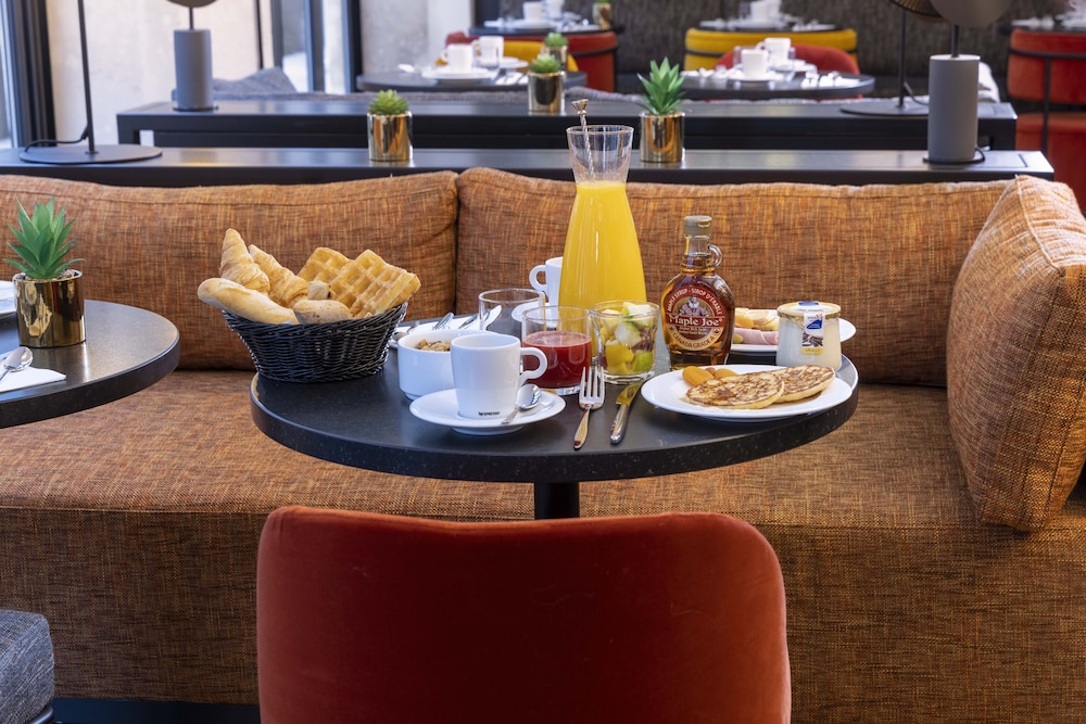Le 12 Hotel 32/50