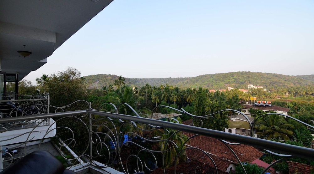 Park Regis Goa 66/69
