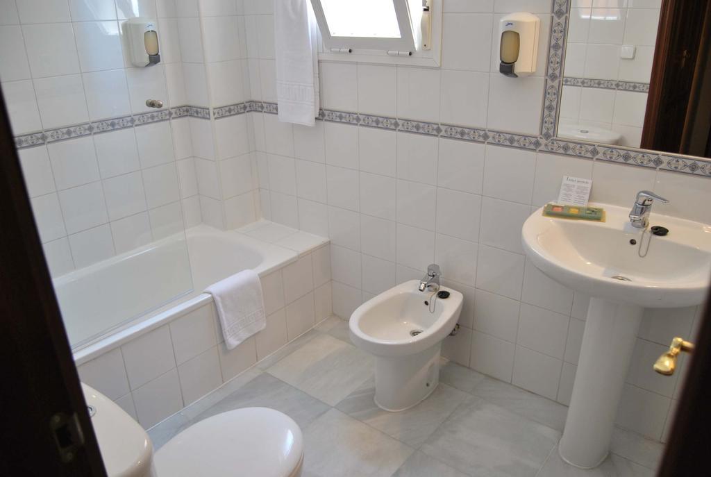 HOTEL LEFLET GRAN AVENIDA 15/16