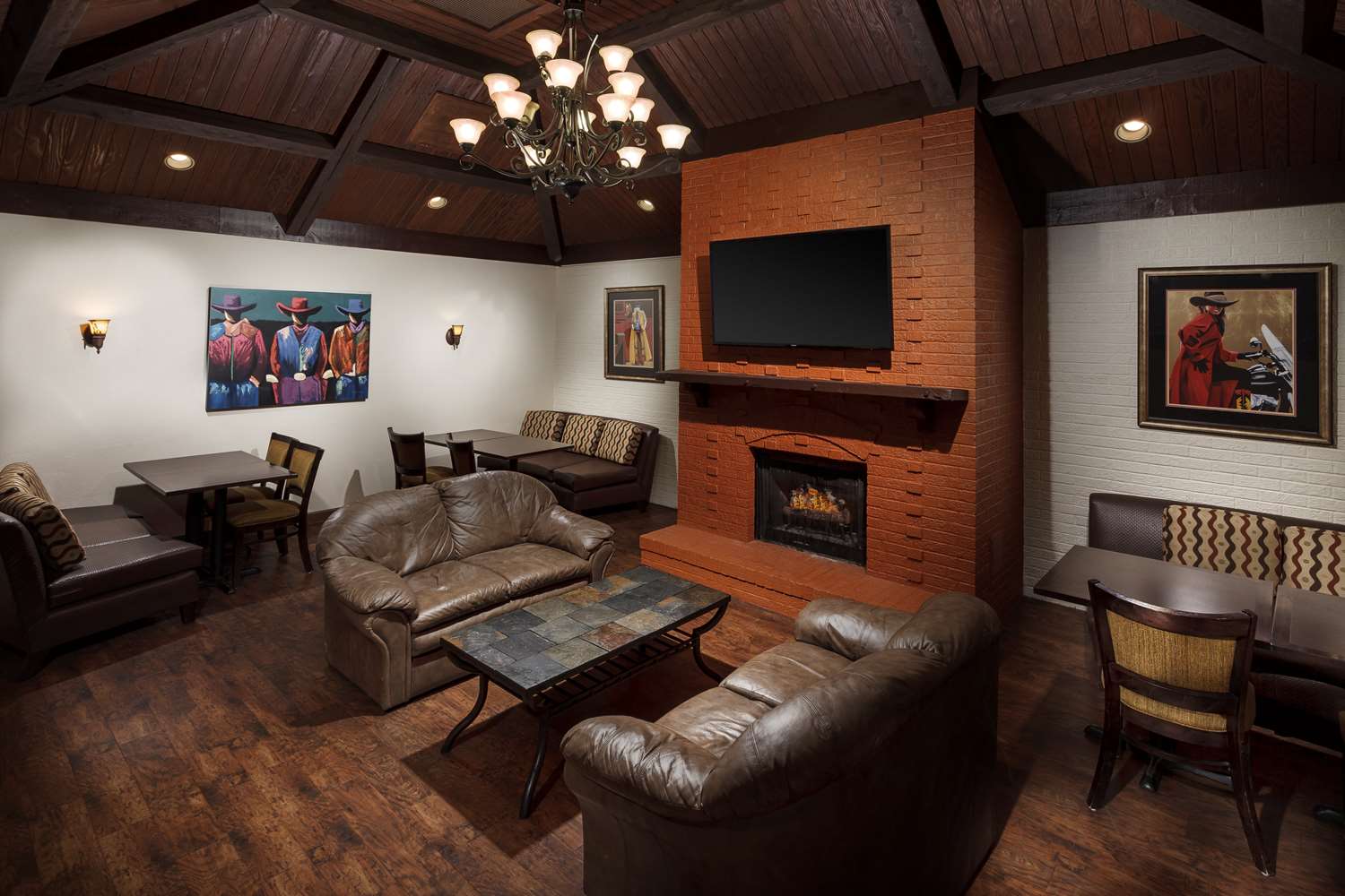 Roosevelt Grand Dakota, SureStay Collection by Best Western 8/11