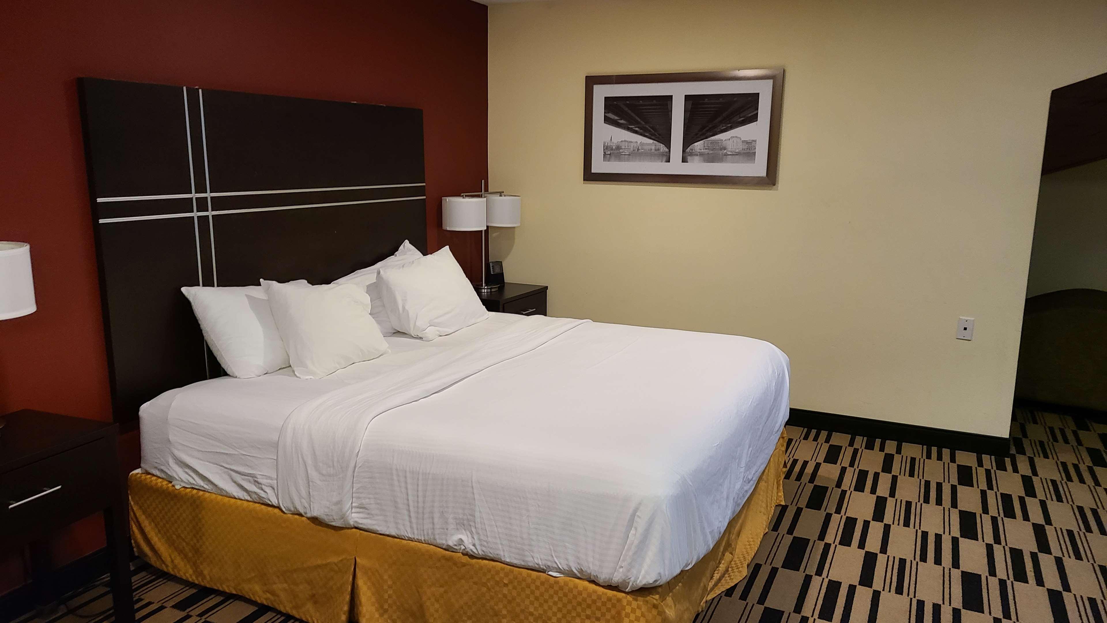جناح بسرير كينج، Best Western Shippensburg Hotel 2/10