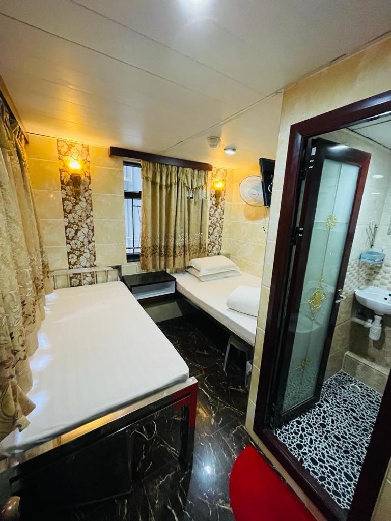 Maharaja Guest House 69/74