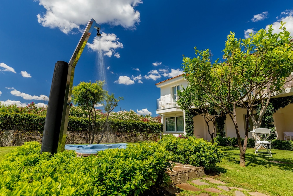 The Pelican Beach Resort & SPA - Adults Only 35/50